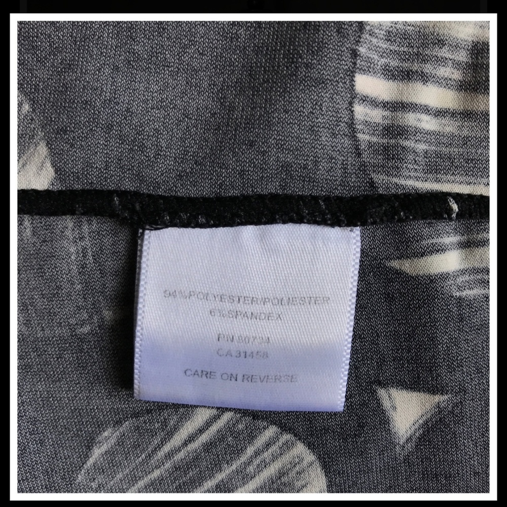 BCBGMAXAZRIA BLOUSE - Picture 4 of 4